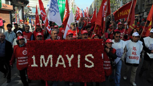 1 Mayıs’ta Okullar Kapalı mı? İşçi Bayramı Hakkında Merak Edilenler