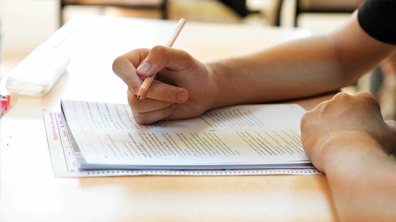 2026 Hukuk Mesleklerine Giriş Sınavı Türkiye genelinde yoğun katılımla gerçekleşti