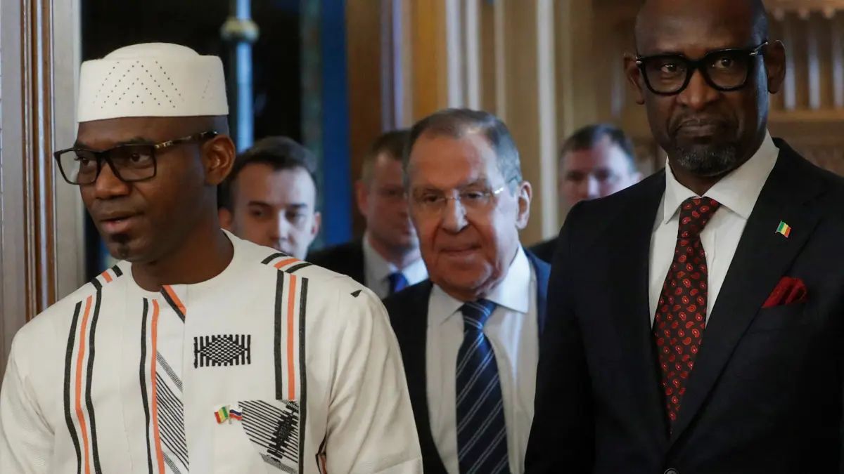 Mali Savunma Bakanı intihar saldırısında öldü