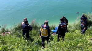 Adana’da sulama kanalında bulunan kadın cesedi kimlik tespiti için inceleme altında
