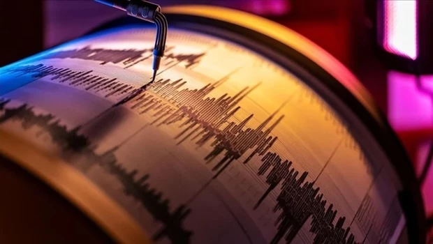 Akdeniz kıyılarında 4,9 büyüklüğünde deprem halkı tedirgin etti