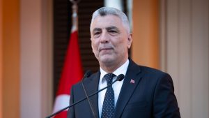 Bakan Bolat, Türkiye-Hollanda ticaret hedefinin 15 milyar dolar olduğunu açıkladı