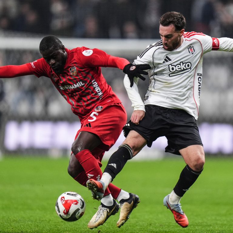 Beşiktaş, Gaziantep FK deplasmanında üst sıralar için kritik maça çıkıyor