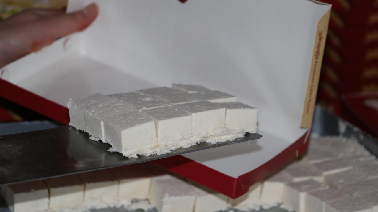 Çekme helva üretiminde TSE’nin yeni standartları lezzet tutkunlarını etkileyecek