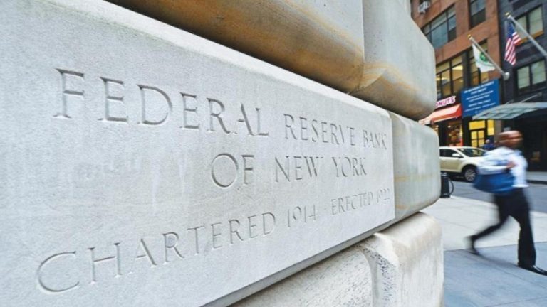 Fed, iş gücü piyasasındaki risklere rağmen faiz indirimi politikasını sürdürecek