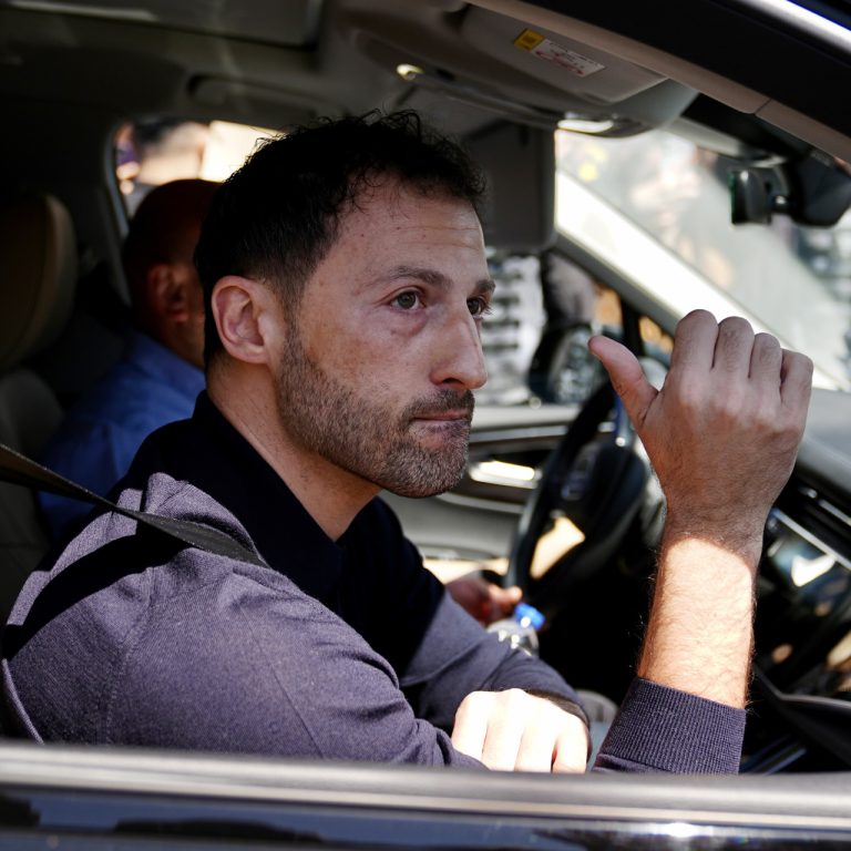 Fenerbahçe’de Tedesco’nun vedası Samandıra’da duygusal anlara sahne oldu