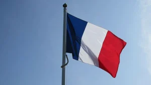Fransa, Mali’deki Artan Güvenlik Riski Nedeniyle Vatandaşlarını Tahliye Etti
