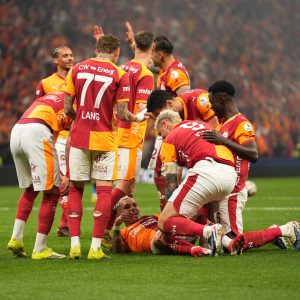 Galatasaray, tecrübeli futbolcularıyla Süper Lig şampiyonluğuna odaklandı