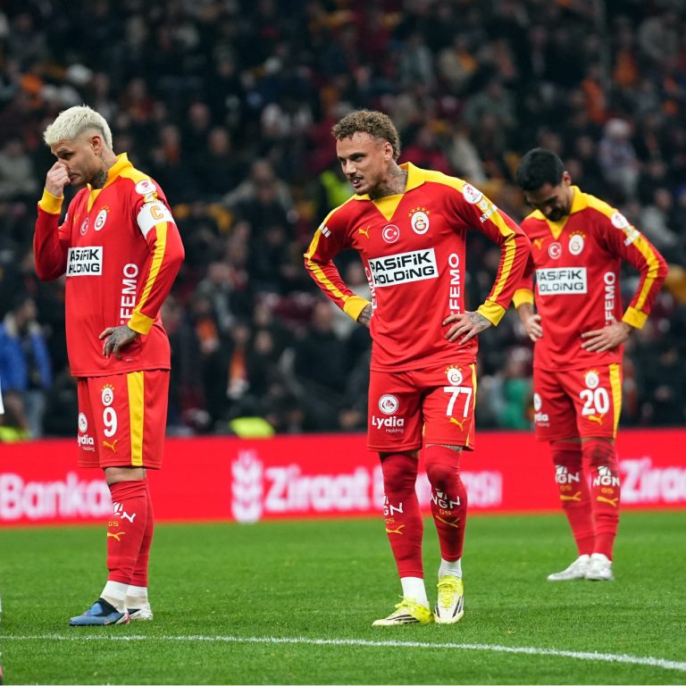 Galatasaray’ın Kupadan Elenişi: Okan Buruk’un Hazırlık Eksikliği mi, Başka Faktörler mi?