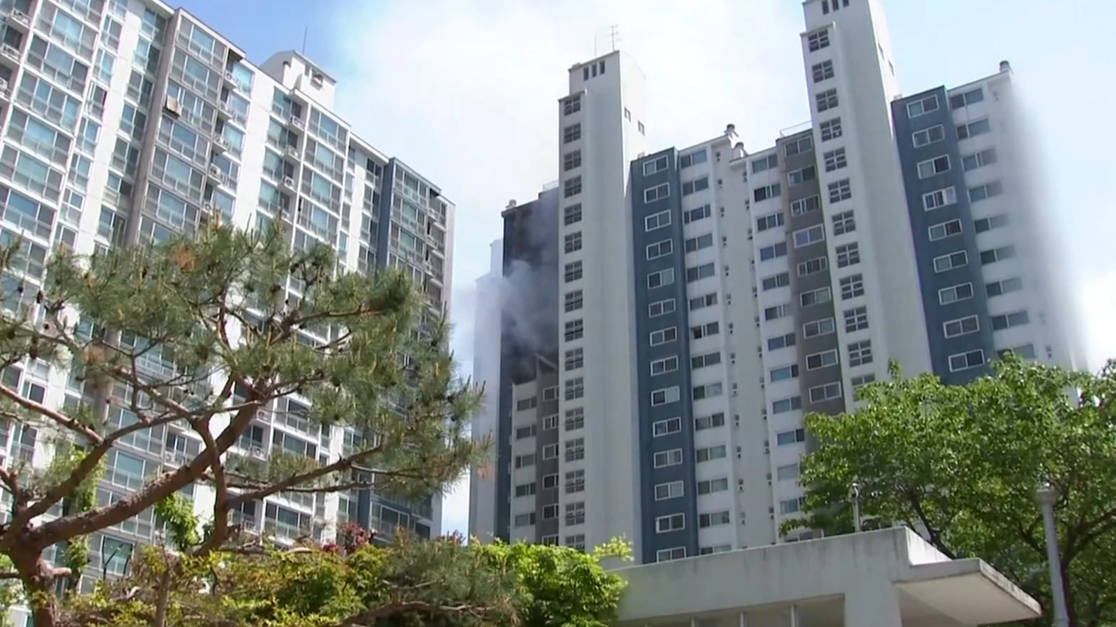 Güney Kore’nin Uiwang şehrindeki apartman yangını can kayıplarına yol açtı