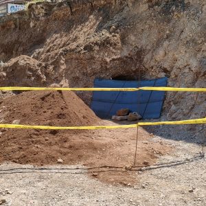 Hatay Kırıkhan’da belediye kazısında Roma dönemine ait kaya mezarı bulundu