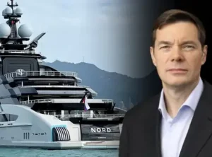 Hürmüz Boğazı’ndan geçen Rus milyarderin süper yatı uluslararası dikkatleri üzerine çekti