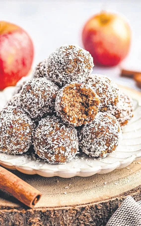 İdilika’nın Mutfağı’ndan Tek Lokmalık Sağlıklı Tatlı Topları Tarifleri