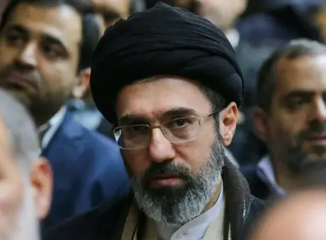 İran Dini Lideri Hamaney, Hürmüz Boğazı’nda yeni bir dönemin başladığını duyurdu