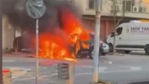 İstanbul Beykoz’da seyir halindeyken alev alan otomobil kül oldu