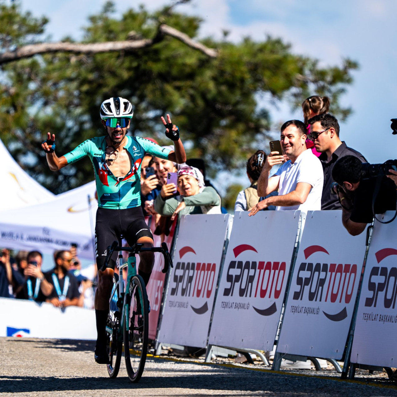 Ivan Ramiro Sosa Türkiye Bisiklet Turu’nun Üçüncü Etabında Zafer Kazandı