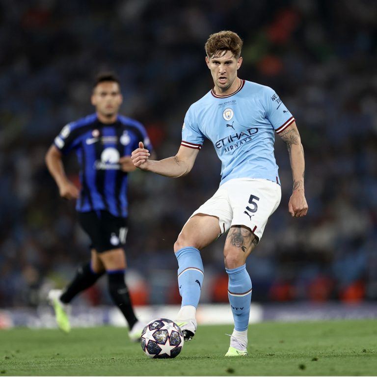 Manchester City efsanesi John Stones sezon sonunda takımdan ayrılacak