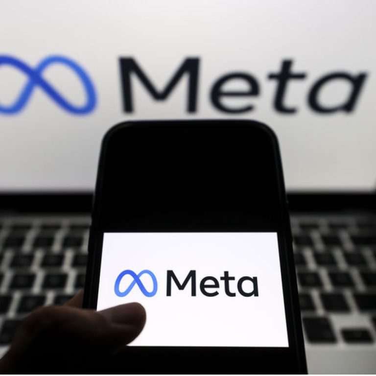 Meta: Yapay Zekâ Yatırımları İçin 8 Bin Çalışanı İşten Çıkarıyor