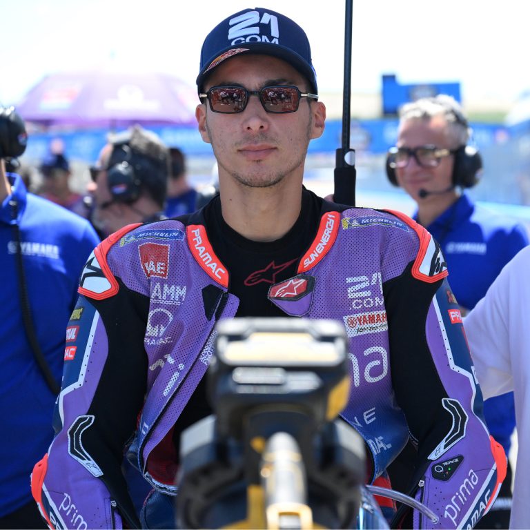 MotoGP’de İspanya Grand Prix’inde Toprak Razgatlıoğlu sprint yarışını hatayla noktaladı