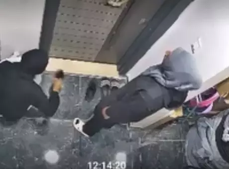 Siirt’te güvenlik kameralarıyla yakalanan 3 kadın hırsız tutuklandı