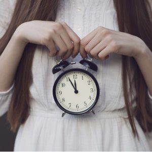 Sirkadyen Ritminizi Yeniden Ayarlamanın Yolları: Sağlıklı Bir Uyku İçin İpuçları