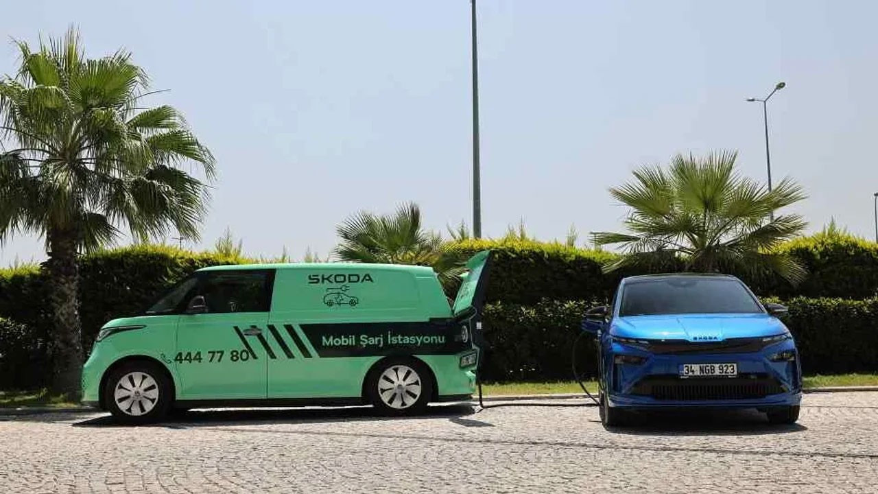 Skoda’nın Mobil Şarj Hizmeti Elektrikli Araç Sahiplerini Sevindiriyor