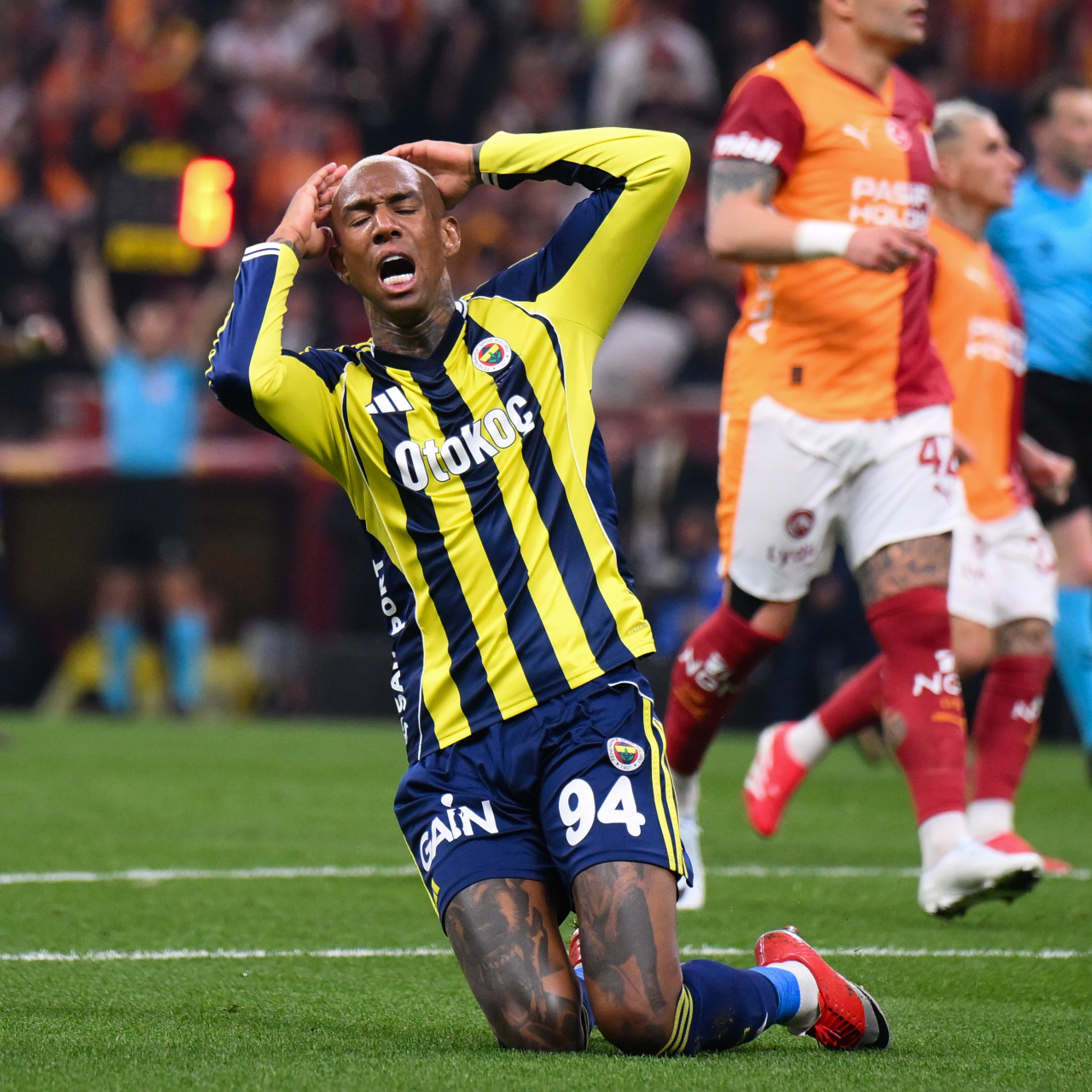 Talisca, Galatasaray derbisinde kaçırdığı penaltı için sorumluluğu üstlendi