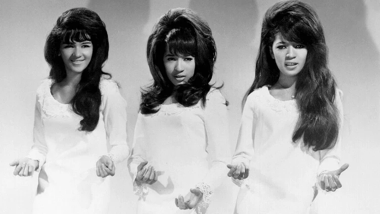 The Ronettes grubunun son üyesi Nedra Talley Ross 80 yaşında veda etti