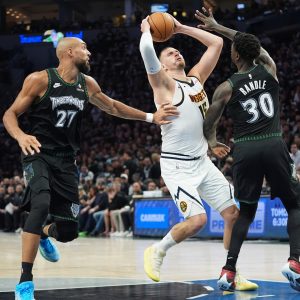 Timberwolves, Denver Nuggets’ı Evinde Mağlup Ederek Seride Üstünlük Sağladı