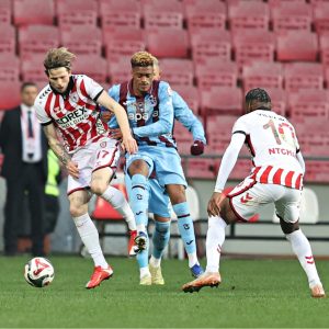 Trabzonspor Türkiye Kupası’nda Yarı Finale Yükseldi: Sıradaki Rakip Gençlerbirliği