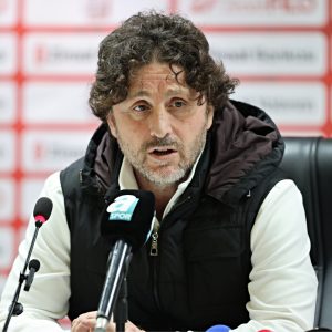 Trabzonspor’un Yarı Finale Yükselmesinin Perde Arkası: Fatih Tekke’nin Başarı Formülü