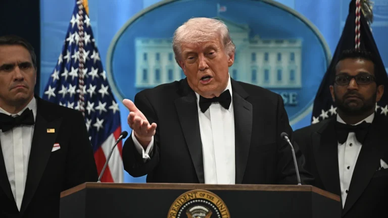 Trump, Washington’daki silahlı saldırının İran savaşına bağlanma iddialarını değerlendirdi