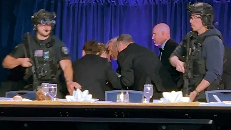 Trump’a Beyaz Saray’da Üçüncü Suikast Girişimi Şoku, Güvenlik Önlemleri Tartışma Konusu