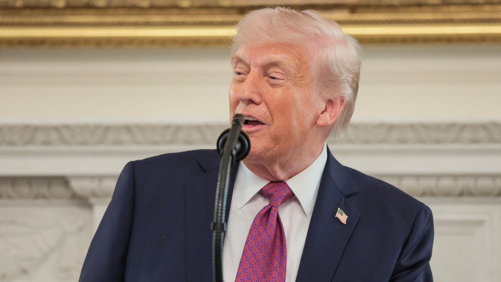 Trump’ın Nükleer Kodları Kullanma İddiası: Beyaz Saray’dan Net Açıklama