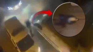 Zeytinburnu’nda sokak ortasında gerçekleşen silahlı saldırı sonrası kaçan şüpheli aranıyor