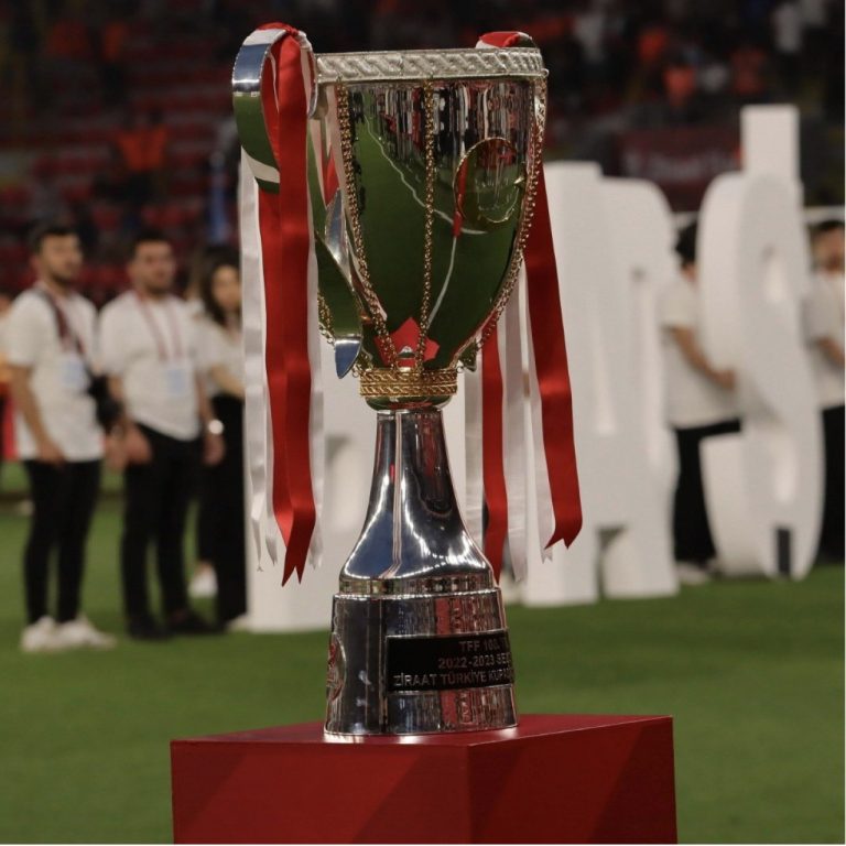 Ziraat Türkiye Kupası finali 22 Mayıs’ta Antalya Stadyumu’nda oynanacak
