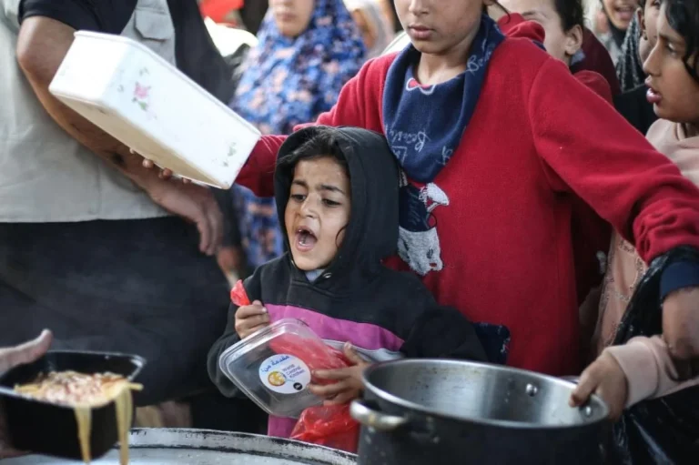 Açlığın savaş silahı olarak kullanımı artıyor: “8 yılda 21 bin saldırı”