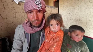 Bir babanın en zor kararı: Afganistan’da aileler yoksulluk nedeniyle çocuklarını satıyor