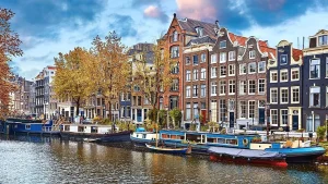 Amsterdam’da et reklamı yasağı: Müslümanlarla ilgili iddia doğru mu?