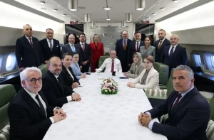 Erdoğan’dan Terörsüz Türkiye mesajı: “Silah bırakmanın ivmelenmesi için İstihbarat Teşkilatımız çalışıyor”