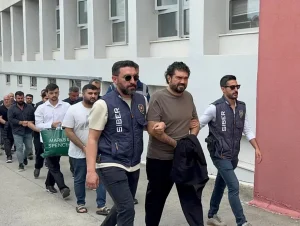Rasim Ozan Kütahyalı’nın tutuklanması. Bakan Gürlek: “Para hareketleri MASAK takibine takıldı”