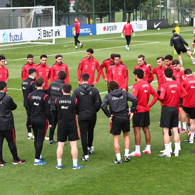A Milli Futbol Takımı 2026 Dünya Kupası hazırlık kampına hızlı başladı