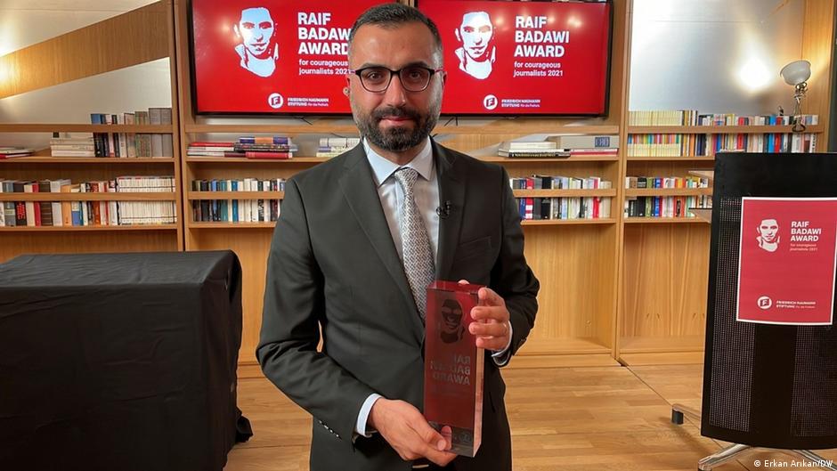 Alican Uludağ’ın sosyal medya paylaşımı nedeniyle yargılanması başlıyor