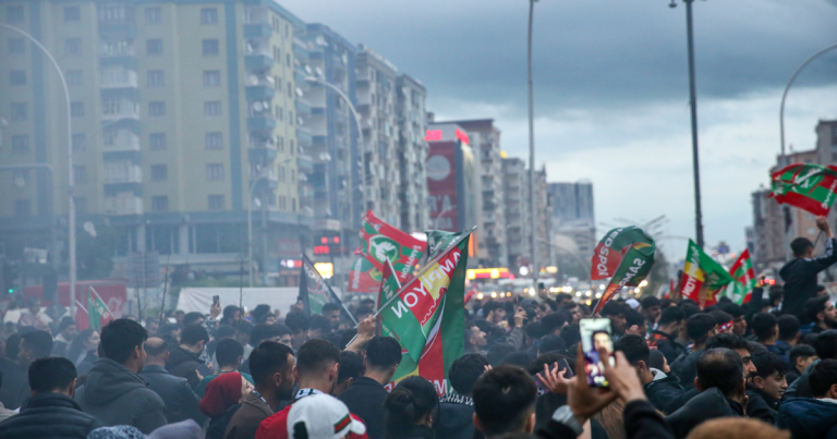 Amed Sportif Faaliyetler’in Süper Lig coşkusu Diyarbakır sokaklarını doldurdu