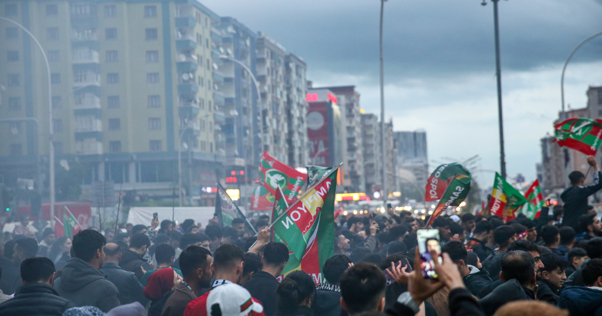 Amed Sportif Faaliyetler’in Süper Lig coşkusu Diyarbakır sokaklarını doldurdu