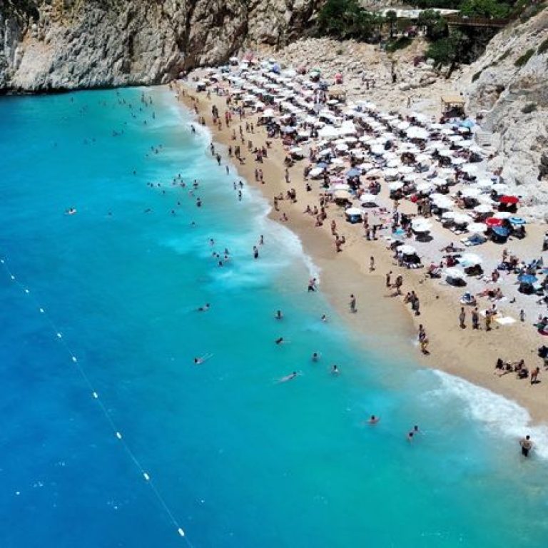 Antalya’nın Kaputaş Plajı Avrupa’nın en iyi 10 sahil destinasyonu arasında seçildi
