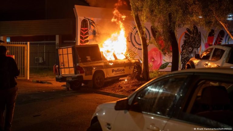 Avustralya’da Aborjin kız çocuğunun ölümü üzerine başlayan protestolar büyüyor