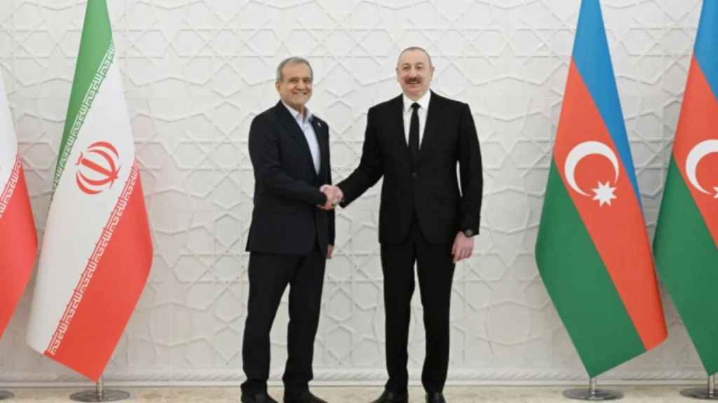 Azerbaycan ve İran liderleri ikili ilişkileri güçlendirmek için telefonda görüştü