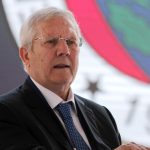 Aziz Yıldırım Fenerbahçe başkanlığı için yeniden kolları sıvadı