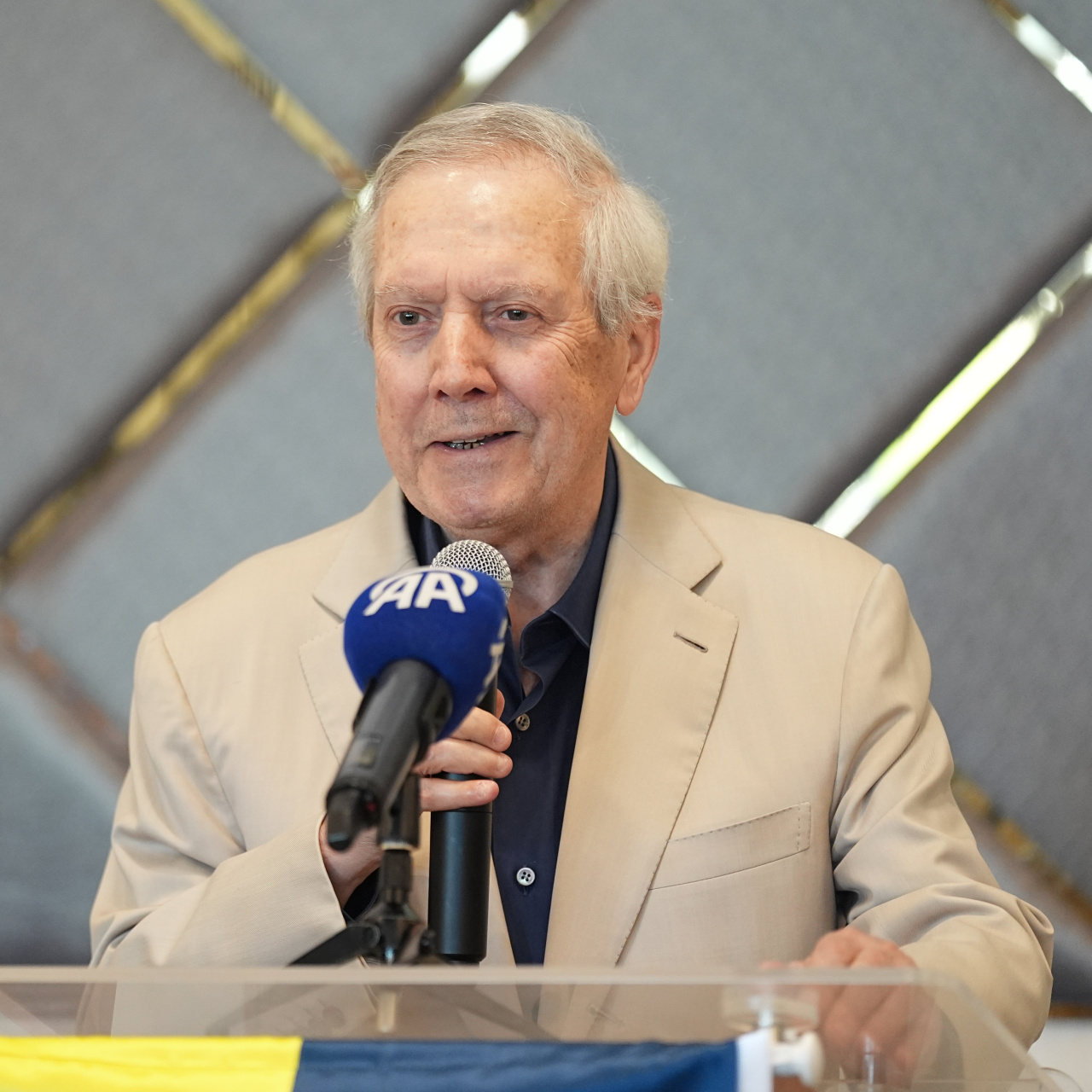 Aziz Yıldırım, Fenerbahçe Başkanlığına adaylık yönetim listesini açıkladı